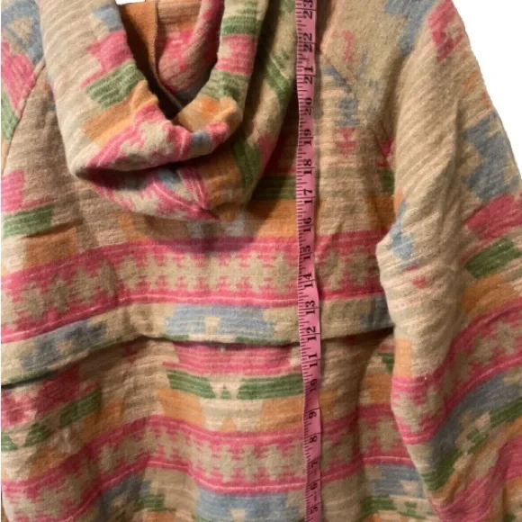 AOP Aztec Hoodie..Thick Warm & Cozy ..Campfire Ready ...Size M Women's (a15 - Picture 11 of 11